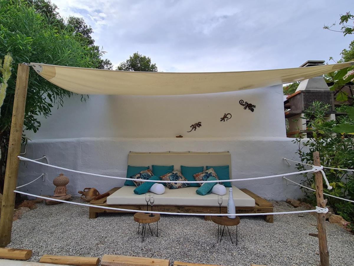 קאלה ללניה Private Villa Mit Eigenem Pool Unter Palmen מראה חיצוני תמונה